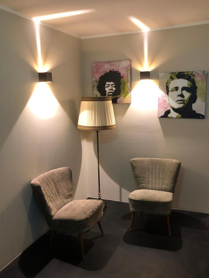 Hotel Restaurant Goldenes Ross Gollheim Eksteriør billede